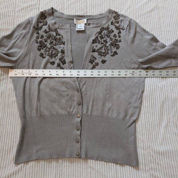 Talbots half button beaded cardigan gray and black Large EUC 3/4 sleeve - Picture 2 of 8